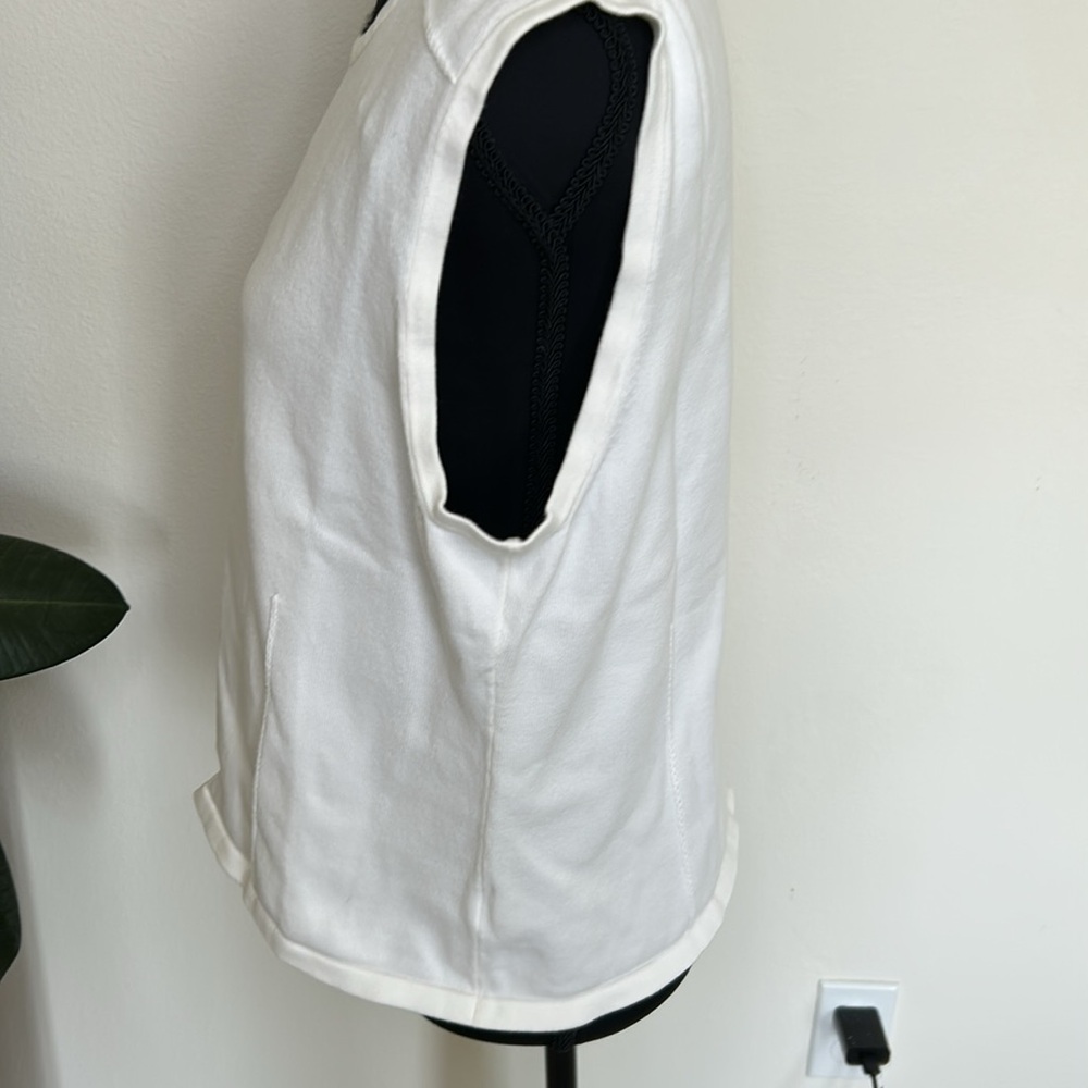 LIZ CLAIBORNE WHITE SLEEVELESS TANK TOP BLOUSE - Picture 5 of 11